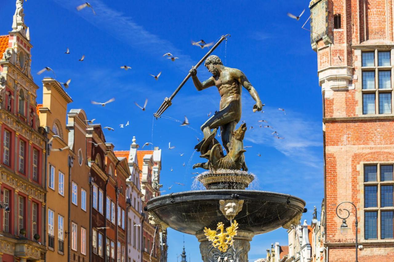 Pola By Q4Apartments - Heart Of The Old Town Gdańsk Exteriör bild