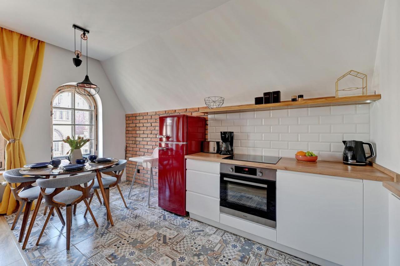 Pola By Q4Apartments - Heart Of The Old Town Gdańsk Exteriör bild